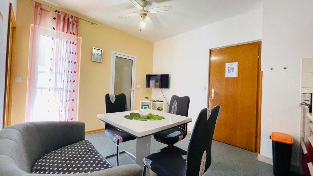Apartmans And Rooms Madunic I Split Dış mekan fotoğraf